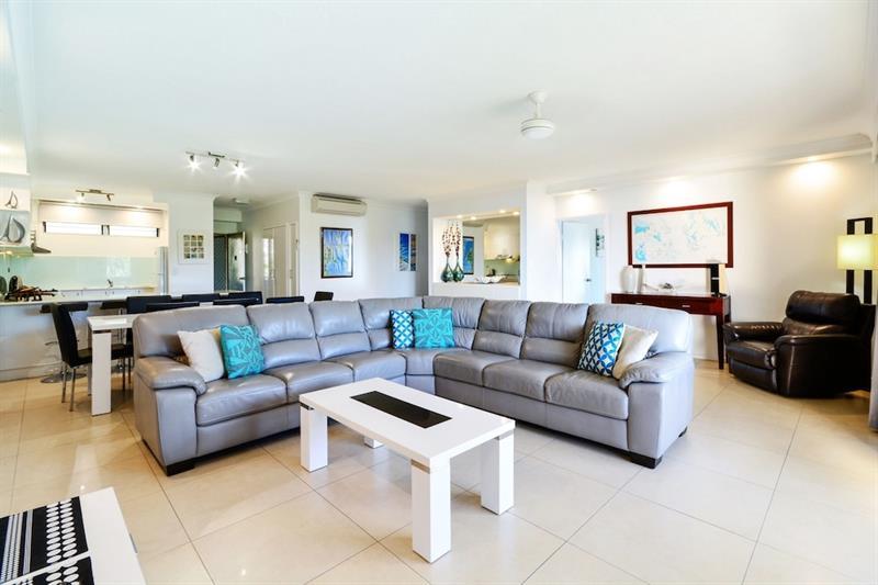 Poinciana Lodge - 3 Bedroom - On Hamilton Island By Hiha Bagian luar foto