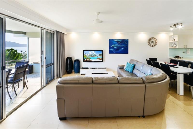 Poinciana Lodge - 3 Bedroom - On Hamilton Island By Hiha Bagian luar foto
